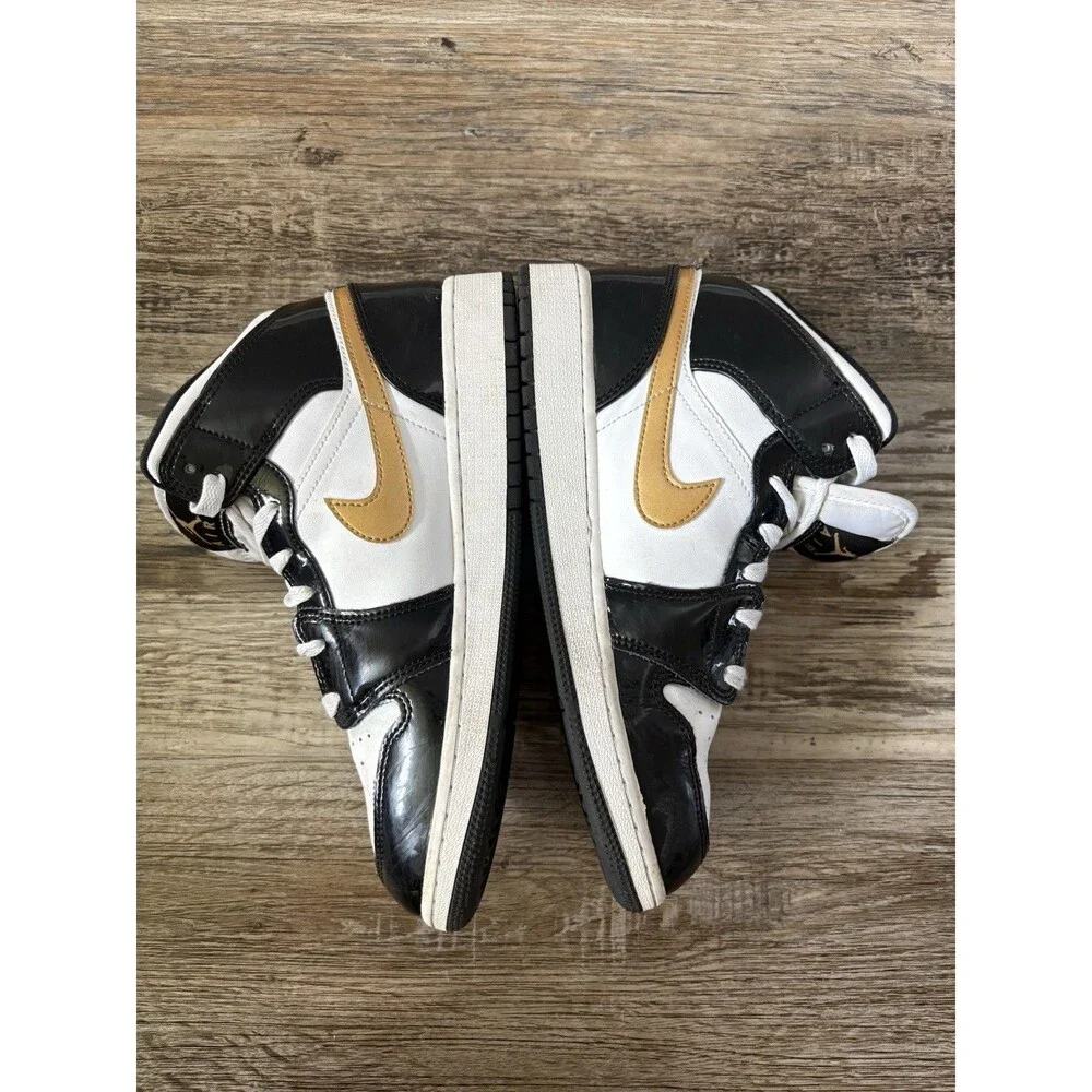 Jordan product pair